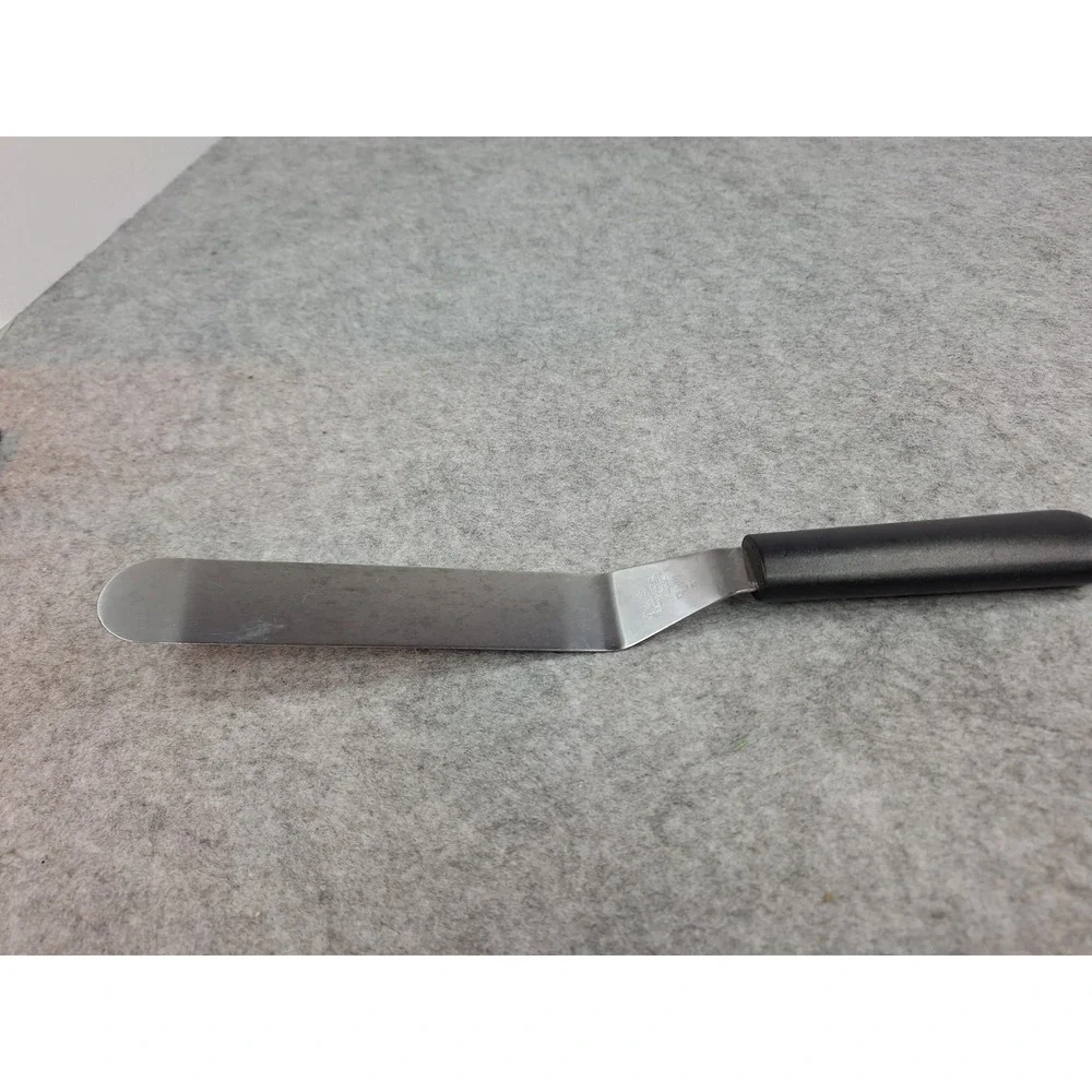 Pampered Chef Offset Spatula Stainless Steel Black Handle 12.5 Inch Cake Tool